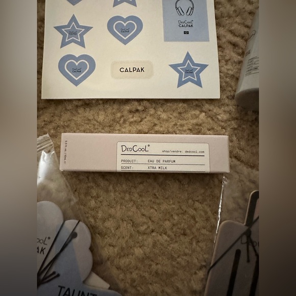 DedCool x CalPak “Boarding Bundle” Accessories/Merch - Picture 2 of 3